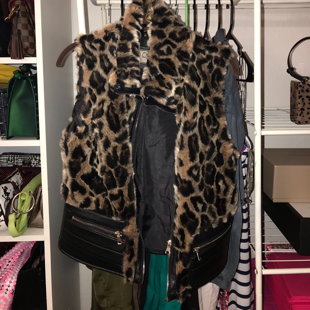 Cheetah Vest 🐆